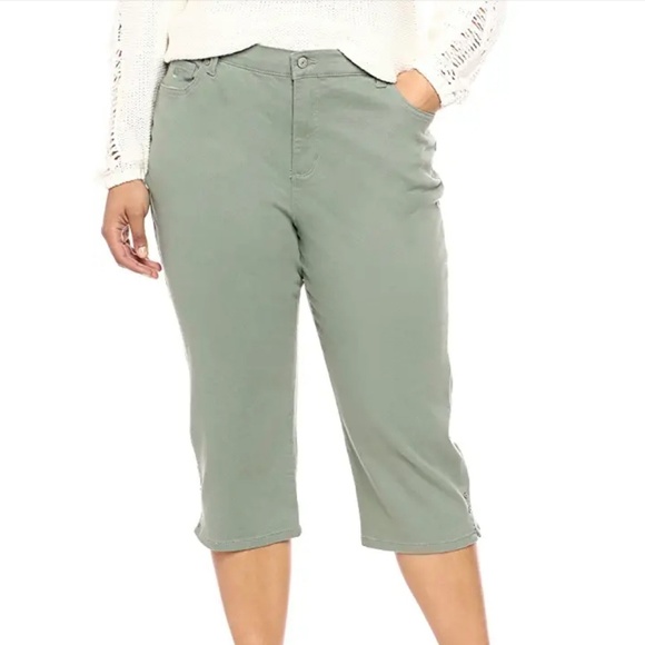 gloria vanderbilt amanda capris